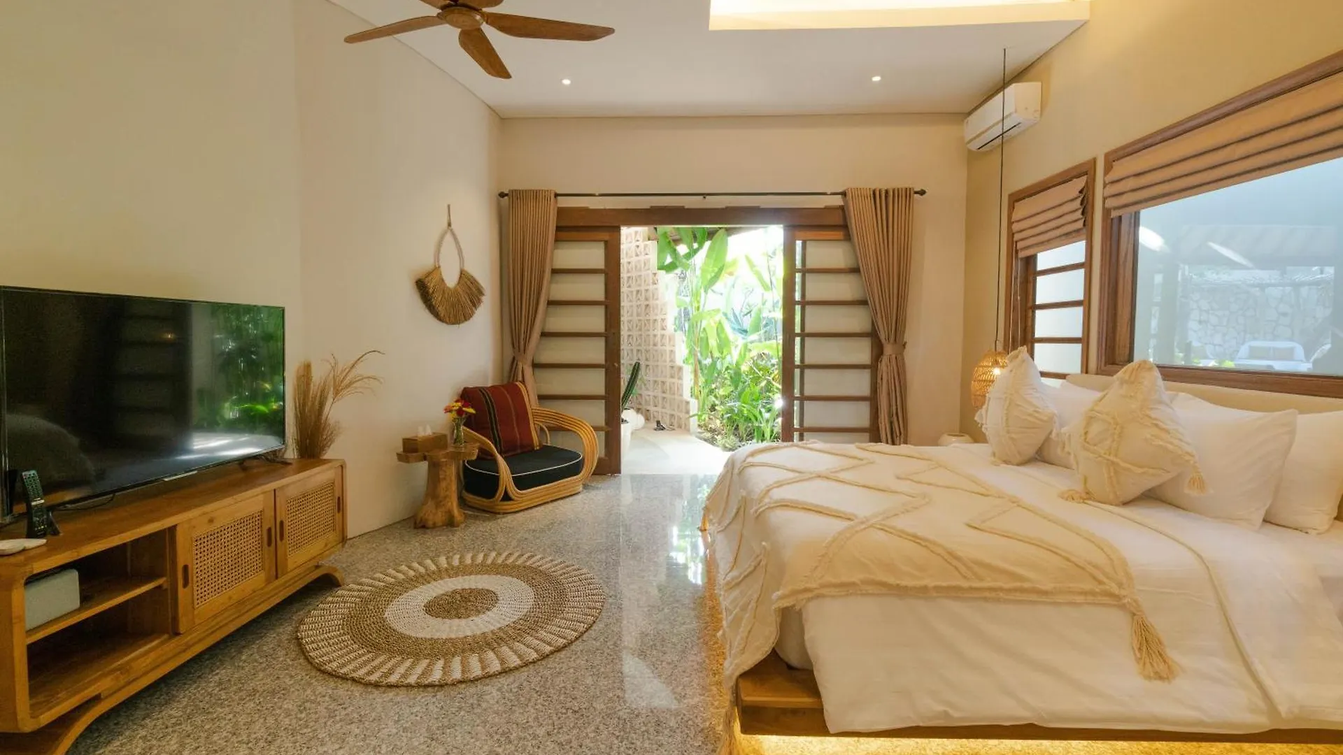 Lamoon Villas Berawa Canggu  Canggu (Bali)